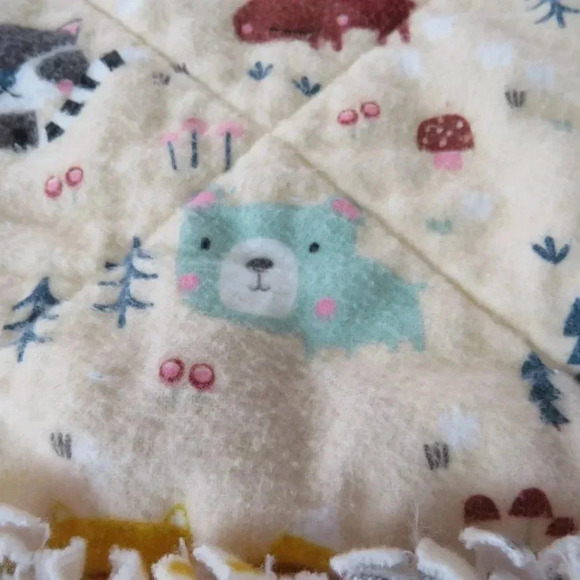 Flannel Rag Quilt With Batting 43 x 43 Forest Animals - Picture 9 of 11